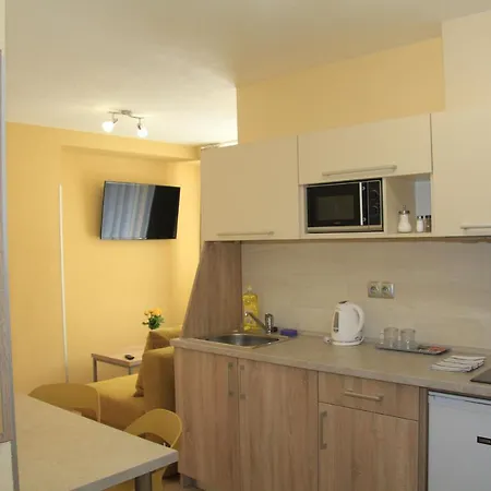 Hujer 2 Apartment